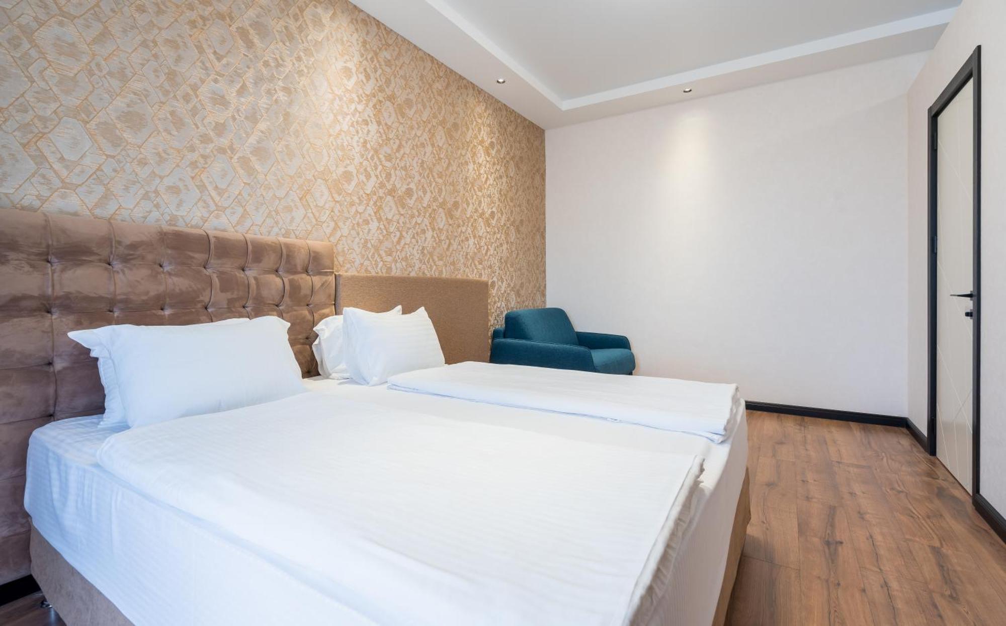 Olympus Hotel By Umbrella Tbilisi ภายนอก รูปภาพ