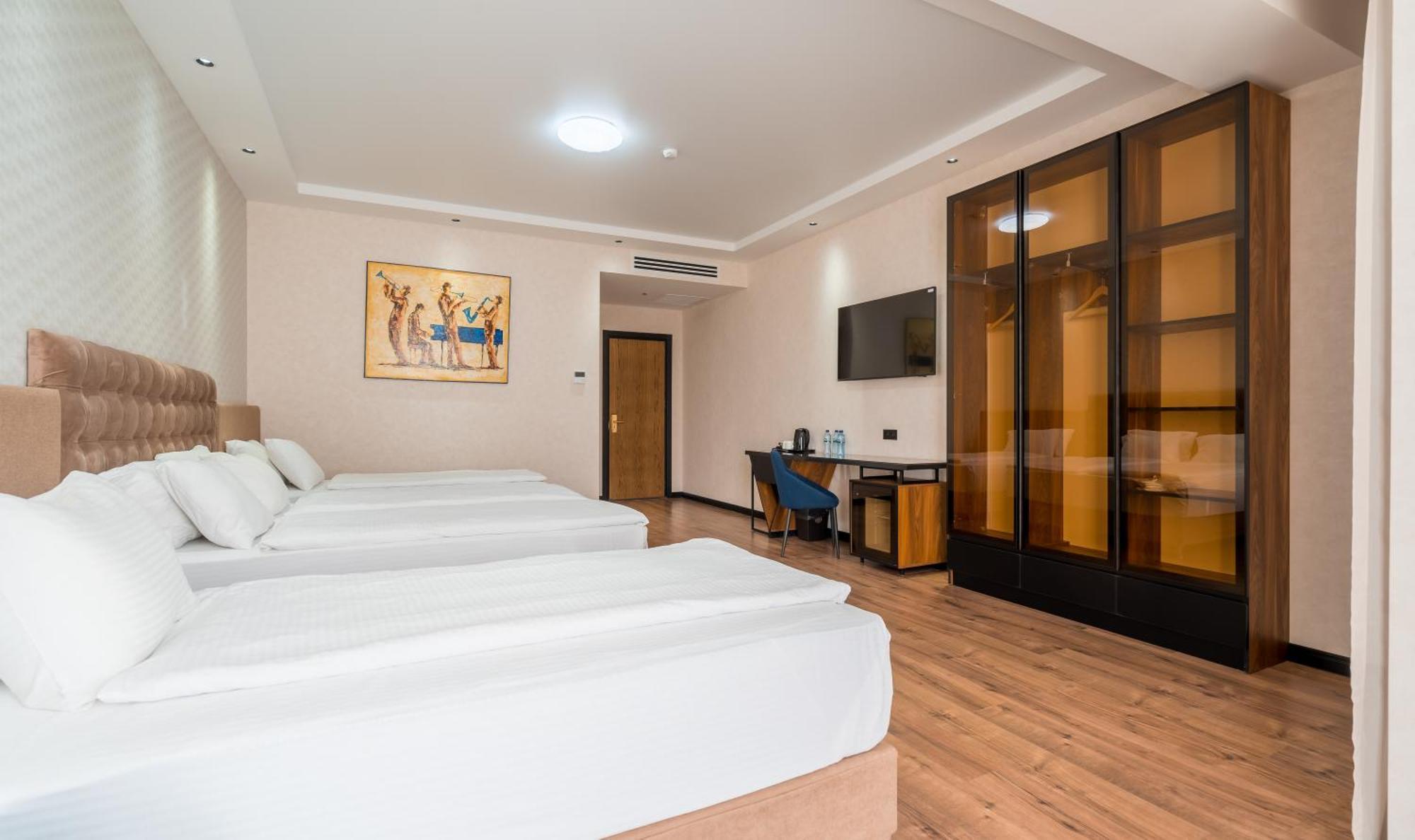 Olympus Hotel By Umbrella Tbilisi ภายนอก รูปภาพ